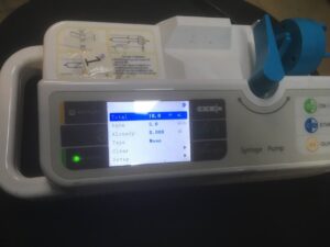 шприцевой дозатор BYZ-810 не включается