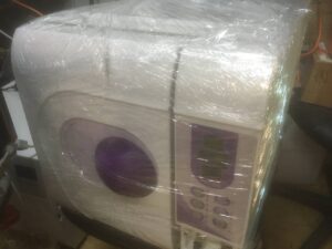 Фото подготовленного к выдаче автоклава Youjoy BES-12L-B-LCD.